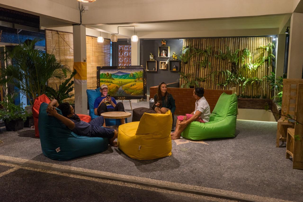Poshtel Auberge de jeunesse *